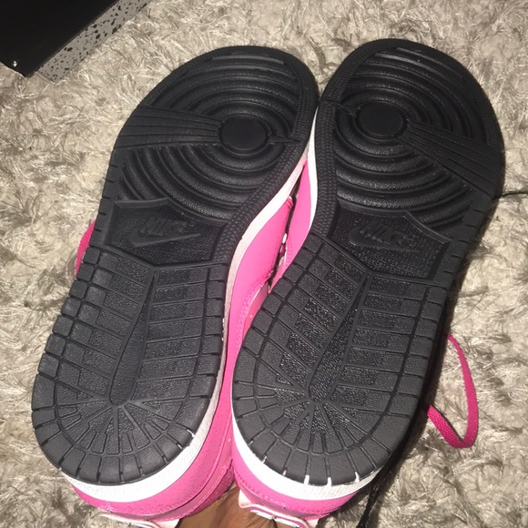 RARE Pink Air Jordan’s - Picture 6 of 6